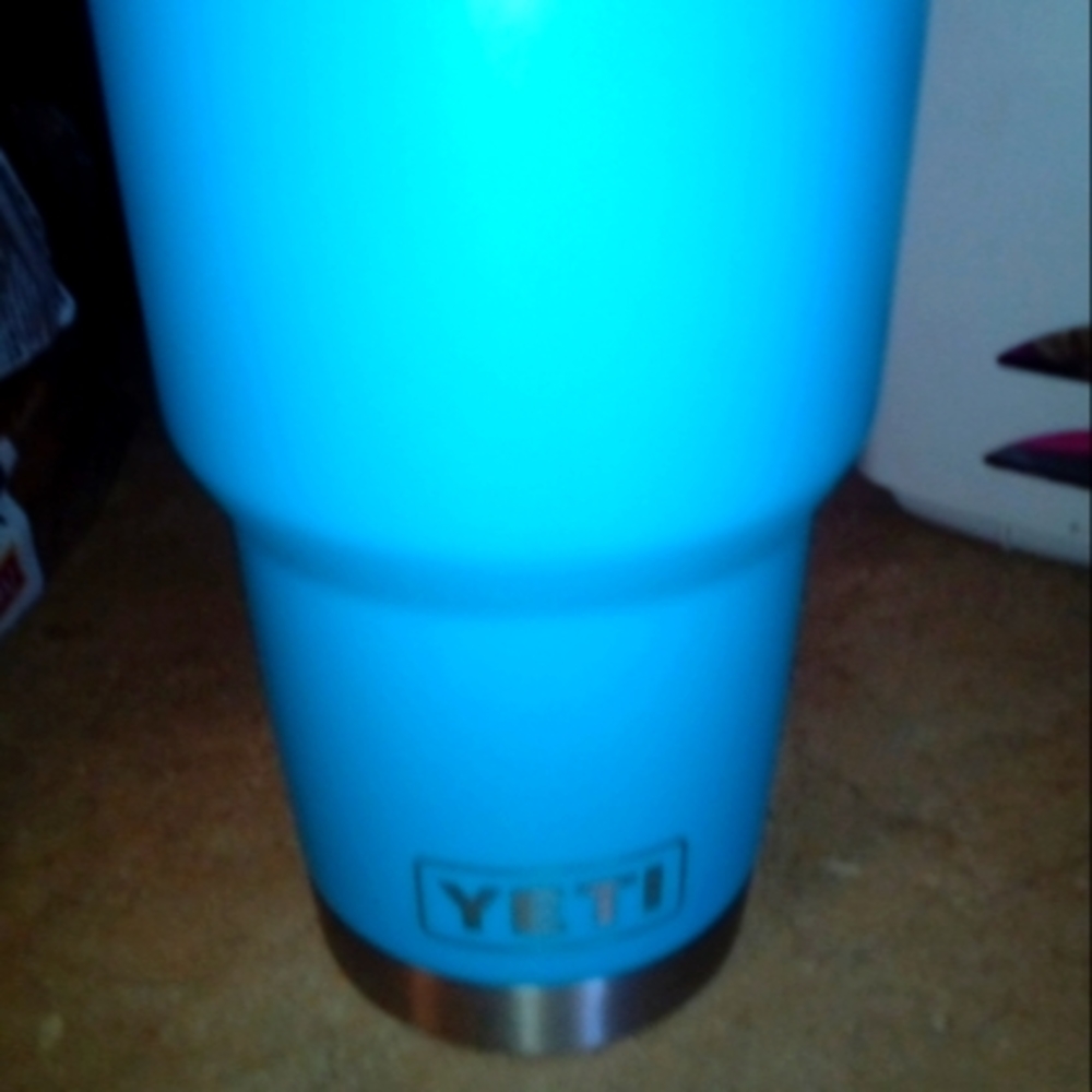 Baby blue Yeti Cup Mag Slider Lid